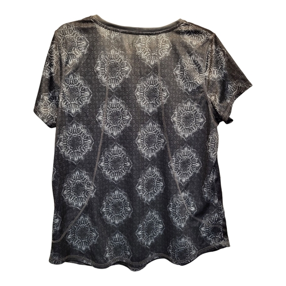 St. John's Bay Active Multicolored Relaxed Performance T-Shirt - Size XL - Picture 2 of 3